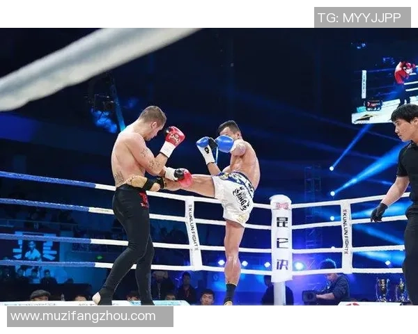 穆塞与西提猜的巅峰对决谁将成为拳坛新王者的传奇之战